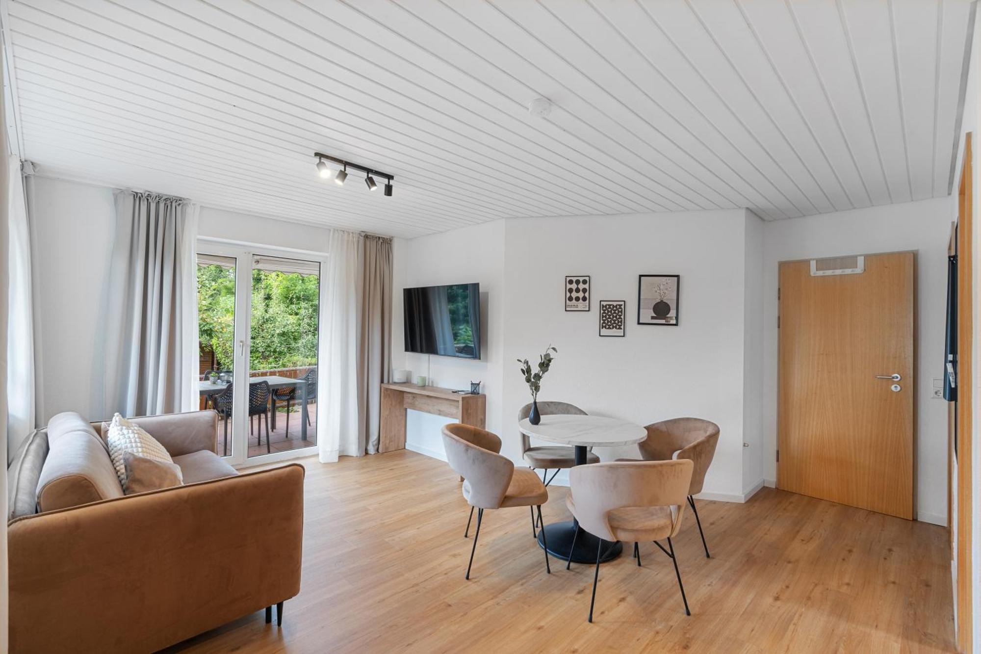 Anytime - Gaestehaus Am Weinberg In Ueberlingen מראה חיצוני תמונה