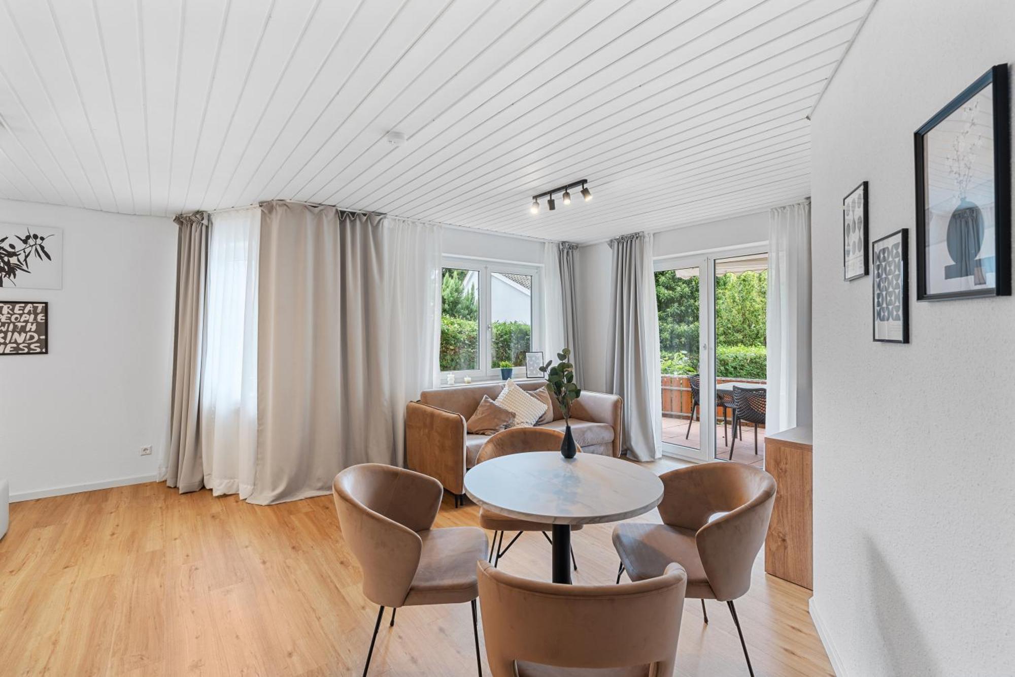 Anytime - Gaestehaus Am Weinberg In Ueberlingen מראה חיצוני תמונה