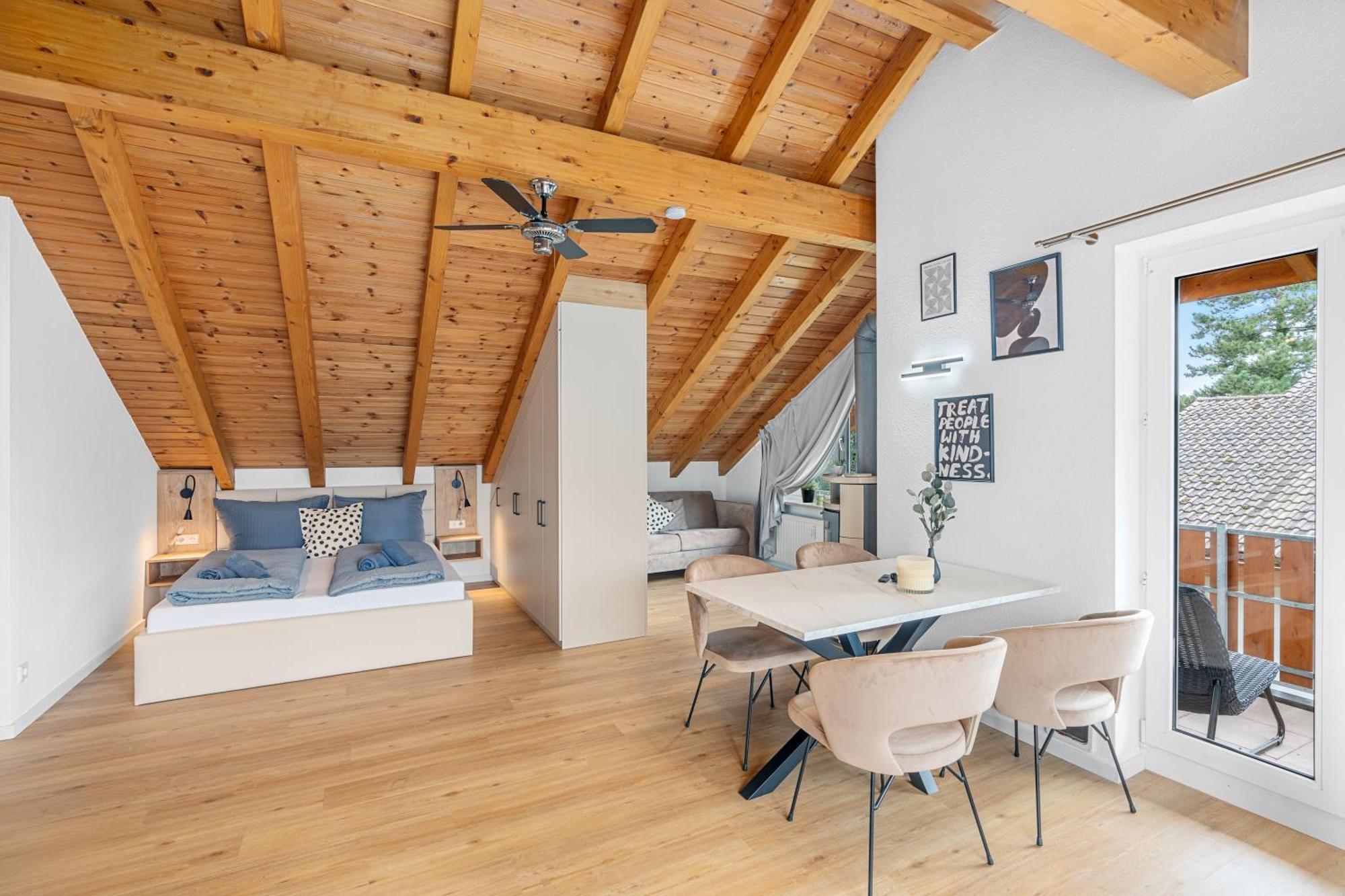 Anytime - Gaestehaus Am Weinberg In Ueberlingen מראה חיצוני תמונה